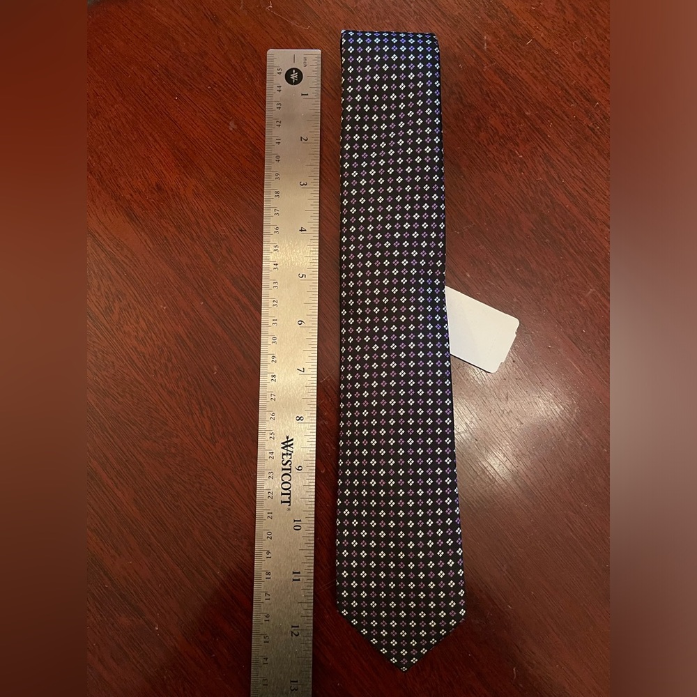 Chaps boys tie in black and purple diamond print